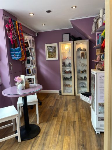 Crystals And Coffee, Lostwithiel Cornwall, Crystal Fair Trade Gift And Coffee Shop